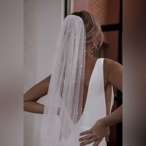 MadeWithLove Bridal Pearl Veil